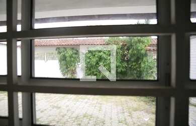 Imagem 6: Casa para Aluguel - Guilhermina, 3 Quartos, 300 m2