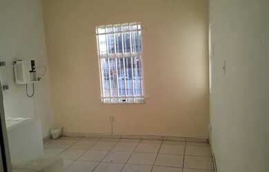 Imagem 6: Imóvel comercial na Avenida Maria Quitéria 1° andar