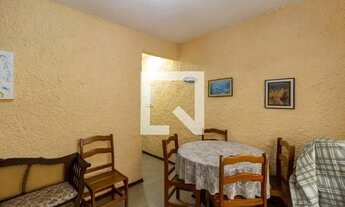 Imagem 2: Apartamento para Aluguel - Guilhermina, 2 Quartos, 50 m2