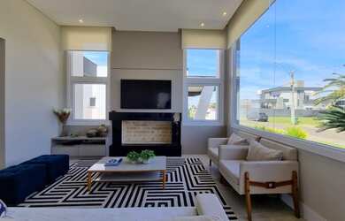 Imagem 5: Casa de condomínio para venda tem 165 metros quadrados com 3 quartos