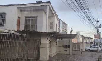 Imagem: Imóvel comercial na Avenida Maria Quitéria