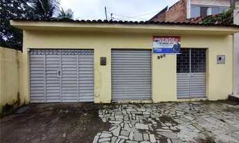 Imagem: Duas casa à venda na Santa Lúcia, com