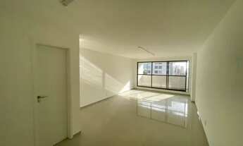 Imagem 2: Sala no Golden Tower