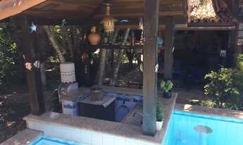 Imagem 3: Casa com piscina e sauna estilo buziano