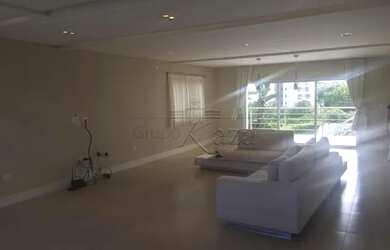 Imagem 3: Casa de condomínio para aluguel e venda tem 820 metros quadrados com 4 quartos