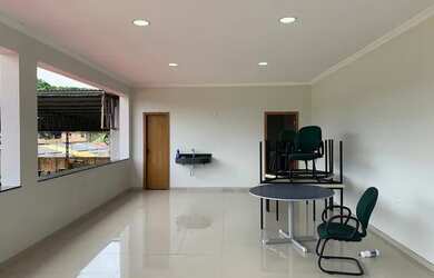 Imagem 5: Excelente galpão comercial em Av. de muito fluxo próximo ao Shopping Via norte