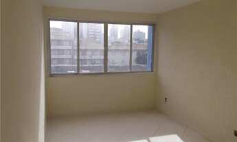 Imagem: Lindo apartamento reformado a 200 metros