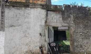 Imagem 3: Vila de kit net inacabada