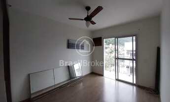 Imagem 3: Apartamento para venda tem 67 metros quadrados com 2 quartos em Largo da Batalha - Niterói