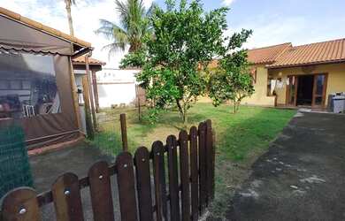 Imagem 5: CASA TÉRREA NA MORADA DA COLINA EM TERRENO INTEIRO