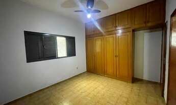 Imagem 4: Casa com 3 dormitórios para alugar, 100 m² por R$ 1.905/mês - Roseiral - São José do Rio P