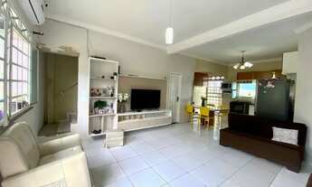 Imagem 2: Casa no Parque 10 - Duplex com 04 Suítes e Piscina