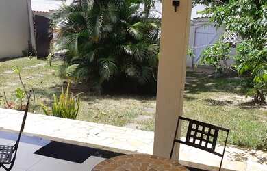 Imagem 4: Linda Casa duplex de frente para Lagoa em Saquarema - Salão de Jogos, Piscina, Quadra de F