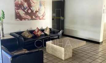 Imagem 4: Apartamento para venda possui 230 metros quadrados com 4 quartos em Ponta Verde - Maceió