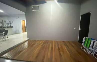 Imagem 2: Casa para venda possui 240 metros quadrados com 3 quartos em Maria Ortiz - Vitória - ES