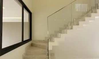 Imagem 4: Sobrado para venda possui 331 metros quadrados com 4 quartos