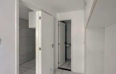 Imagem 7: JS Apartamento para venda possui 92 metros quadrados com 3 quartos em Ponta D'Areia