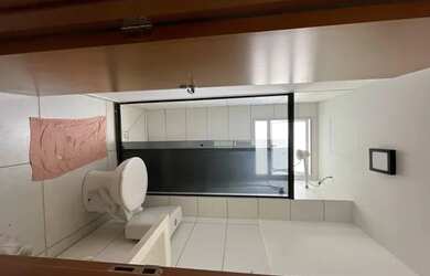 Imagem 3: Apartamento com dois quartos e box no banheiro