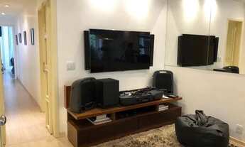 Imagem 2: Apartamento para venda possui 95 metros quadrados com 2 quartos em Laranjeiras - Rio de Ja