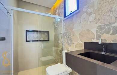 Imagem 14: Maravilhosa Casa em Alphaville com 4 Quartos, Piscina e Suíte Master com closet