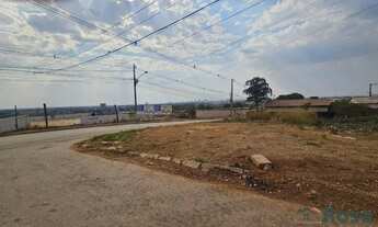 Imagem: Terreno de esquina para venda, Parque Residencial