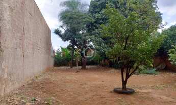 Imagem 3: CASA COM TERRENO AMPLO 2 QUARTOS SENDO 1 SUITE