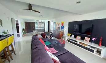 Imagem 4: Casa mobiliada com 220m privativos de 3 quartos localizada no bairro Pedra Branca em Palho