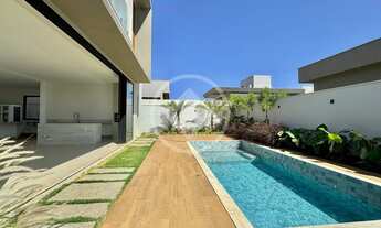 Imagem 1: Sobrado 4 Suítes no Condomínio Jardins Itália codigo: 102478