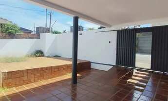 Imagem 6: Sobrado para venda possui 450 metros quadrados com 6 quartos em Monte Castelo - Campo Gran