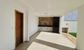 Imagem 2: Casa dúplex 04 quartos sendo uma suíte com closet, vale dos cristais Macaé RJ!