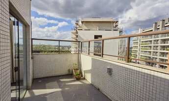 Imagem: COBERTURA NO ECOVILLE!