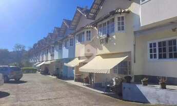 Imagem: Casa para venda com 2 quartos, 4800m²