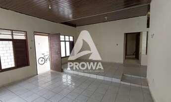 Imagem 6: Casa com três quartos, na bairro Vila Eduardo em Petrolina