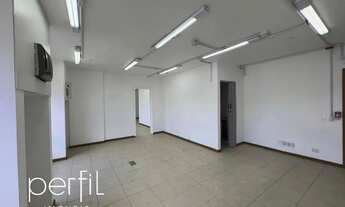 Imagem 4: Sala comercial com 74m2 no bairro centro - Joinville, SC