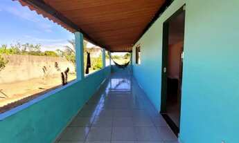 Imagem 6: CASA COM AREA DE LASER EM ALDEIA