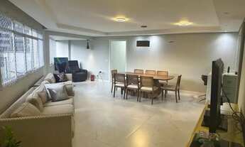 Imagem 5: Imóvel para venda possui 197 metros quadrados com 4 quartos em Batel - Curitiba - PR