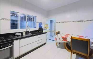 Imagem 3: Cn - Sobrado para Alugar - 3 Dormitórios - Suíte - 210m² - 3 Vagas