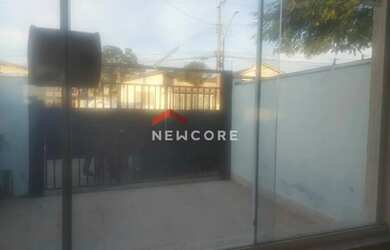 Imagem: Casa de Vila em Rua Urbano Figueira - Centro