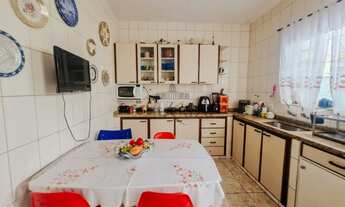 Imagem 5: Oportunidade - Casa - Parque Brasil - Jacareí - 3 Dormitórios - 140,95m²