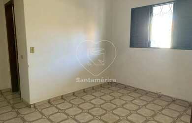 Imagem 9: Casa à venda na Região Norte de Londrina com 1 quarto e 3 vagas de garagem