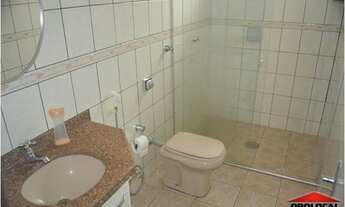 Imagem 6: Casa com área de lazer ampla, 3 quartos com armário embutido e 3 salas