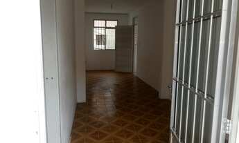 Imagem 7: Casa 2/4 e Área de Serviço no fim de linha do Garcia