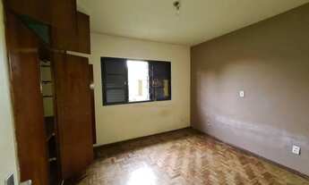 Imagem 6: Casa em condomínio com 615m² de área total