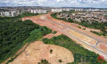 Imagem: VALPARAíSO DE GOIáS - Terreno Padrão