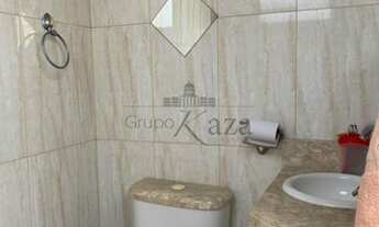 Imagem 7: Casa de esquina em condomínio fechado com churrasqueira