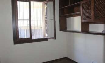 Imagem 5: Vende-se 2 casas no mesmo terreno - Mosela - Petrópolis - RJ