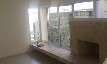 Imagem 4: Casa em Cotia com 3 dormitórios e 2 vagas - 1 milhão 300 mil - Oportunidade