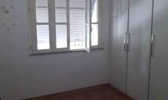 Imagem 6: Junto ao metrô do Flamengo e variado comércio