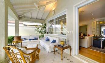 Imagem 7: Maravilhosa casa no City Boaçava/Alto de Pinheiros! Com 400m² construídos em um terreno de