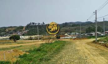 Imagem 3: Terreno para Venda em Juiz de Fora, grama